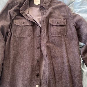 American eagle button down shirt